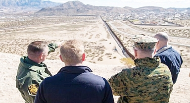 Extra troops sent to Texas border as flood of migrants expected