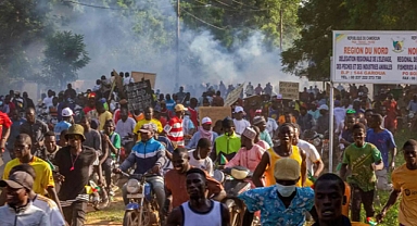 Clashes Erupt in Cameroon Ahead of Elections: Dead and Injured Reported