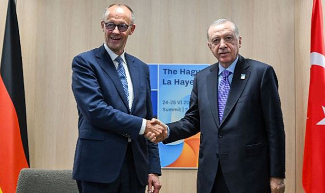 Erdoğan and German Chancellor Merz Meet on the Sidelines of NATO Summit