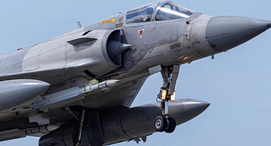France to Supply Fighter Jets and Missiles to Ukraine as NATO Warns “Putin’s Power Is Running Out”